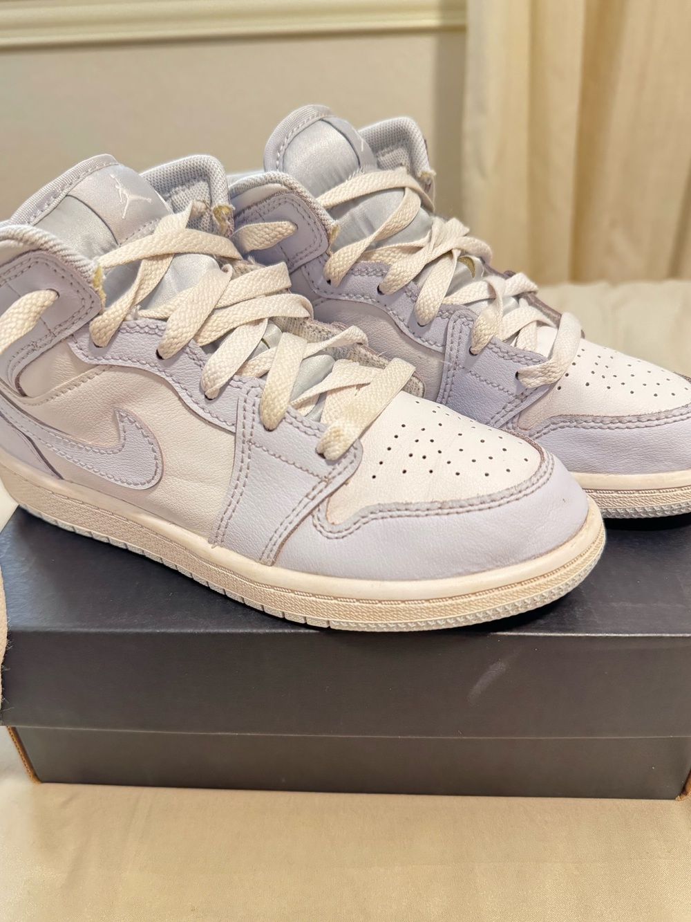 Jordan 1 MID (PS)